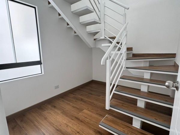 Duplex 33