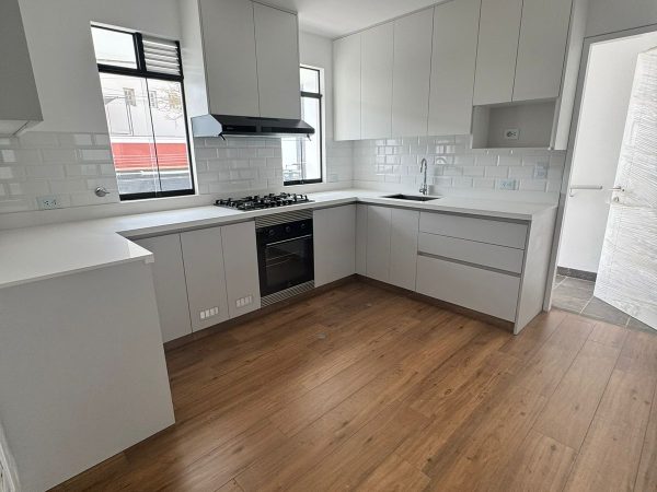 Flat 1