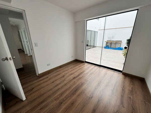 Flat 17