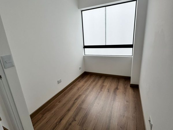Flat 33